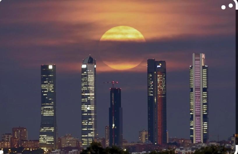 Готель De Frente A 4 Torres, Habitacion Con Bano Мадрид Екстер'єр фото
